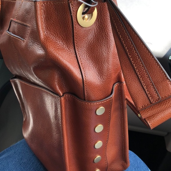 HAMMITT DAVIS MEDIUM SHOULDER BAG in Manzanita Tan NWT - Picture 6 of 11